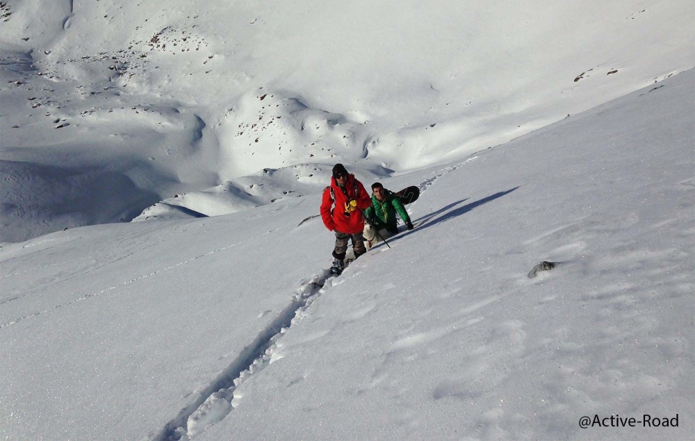 Discover ski hiking in the heart of Queyras regional park