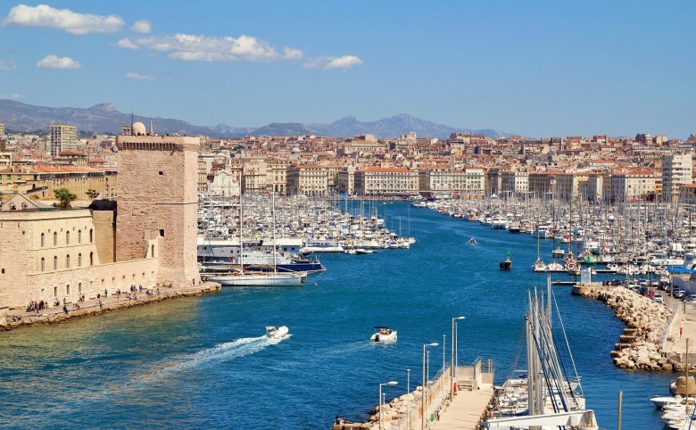 Le Vieux-port centre historique de Marseille