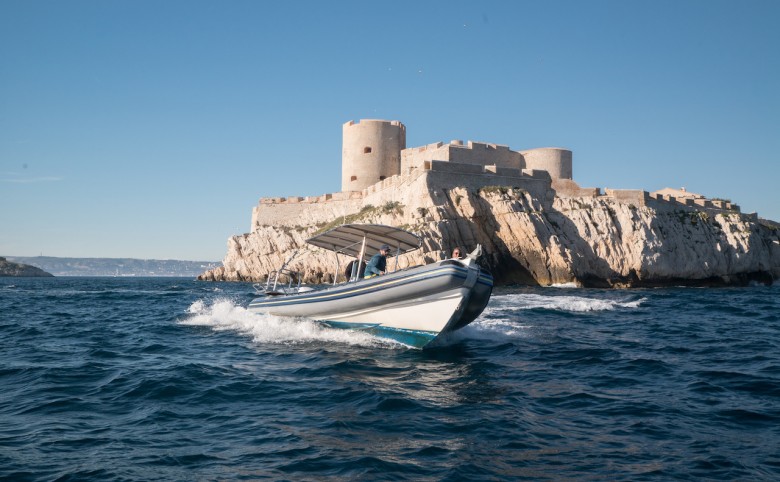visite exclusive en bateau iles et chateau d'if en privatisation